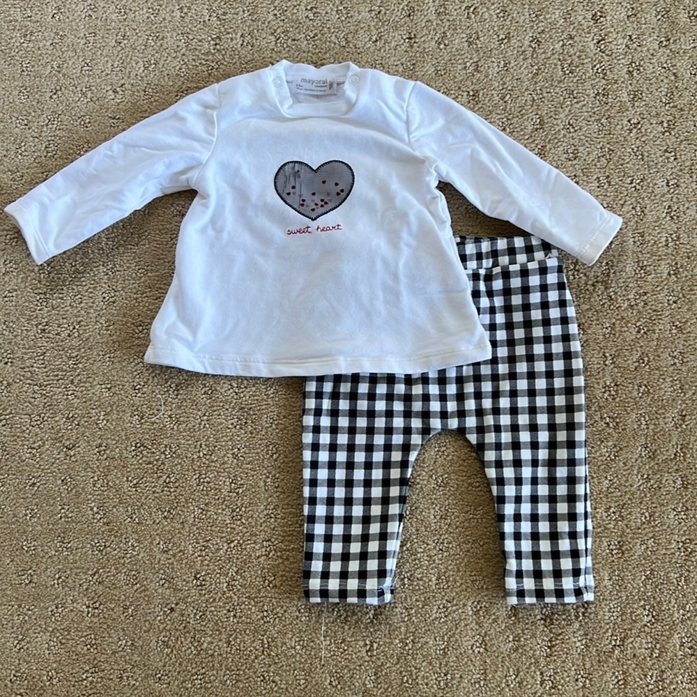 Mayoral two piece ‘Sweet Heart’ set for baby girl